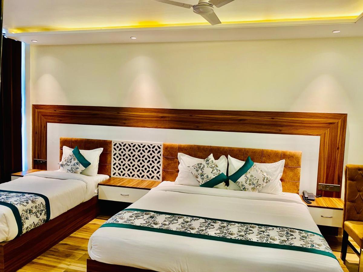 Hotel White House By An Hotels - Walking Distance From Golden Temple Amritsar Exterior photo
