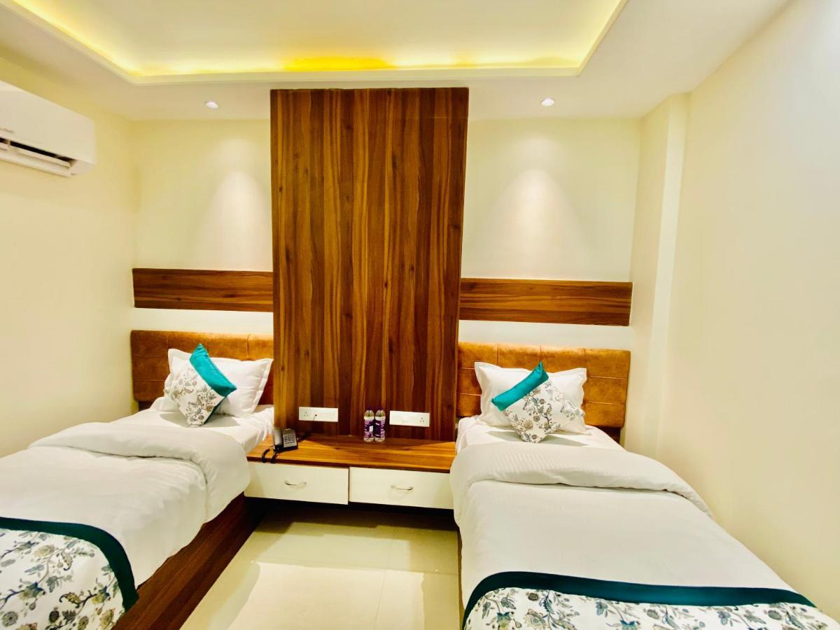 Hotel White House By An Hotels - Walking Distance From Golden Temple Amritsar Exterior photo