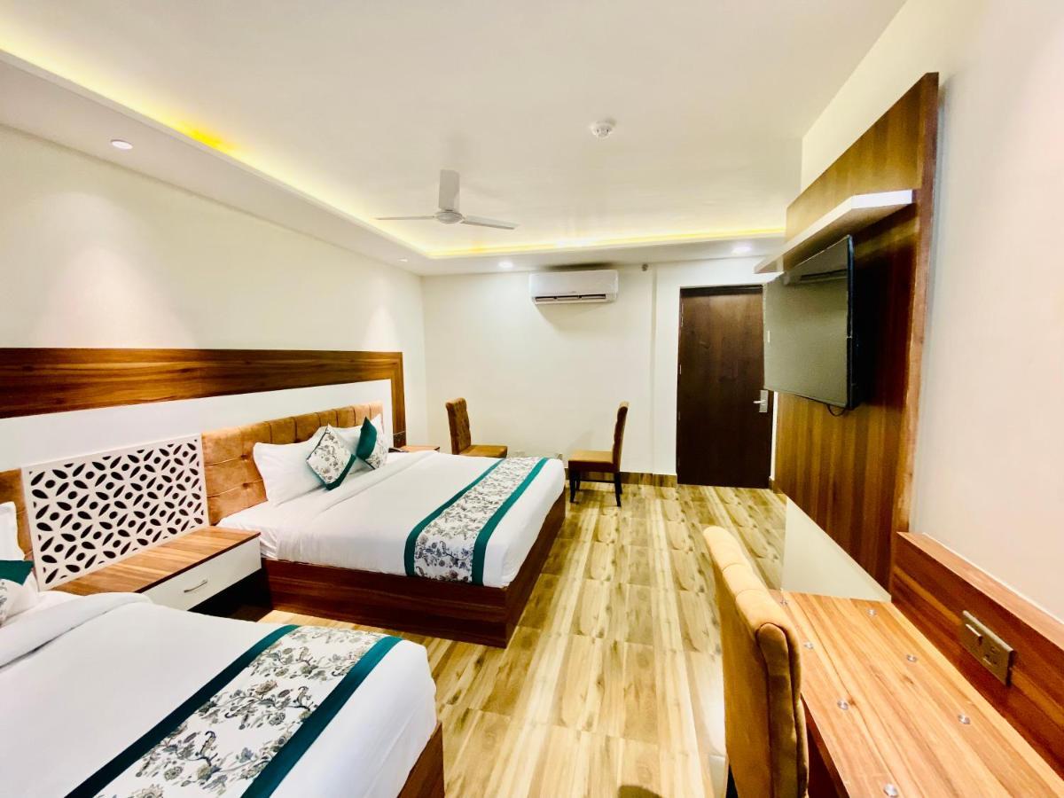 Hotel White House By An Hotels - Walking Distance From Golden Temple Amritsar Exterior photo