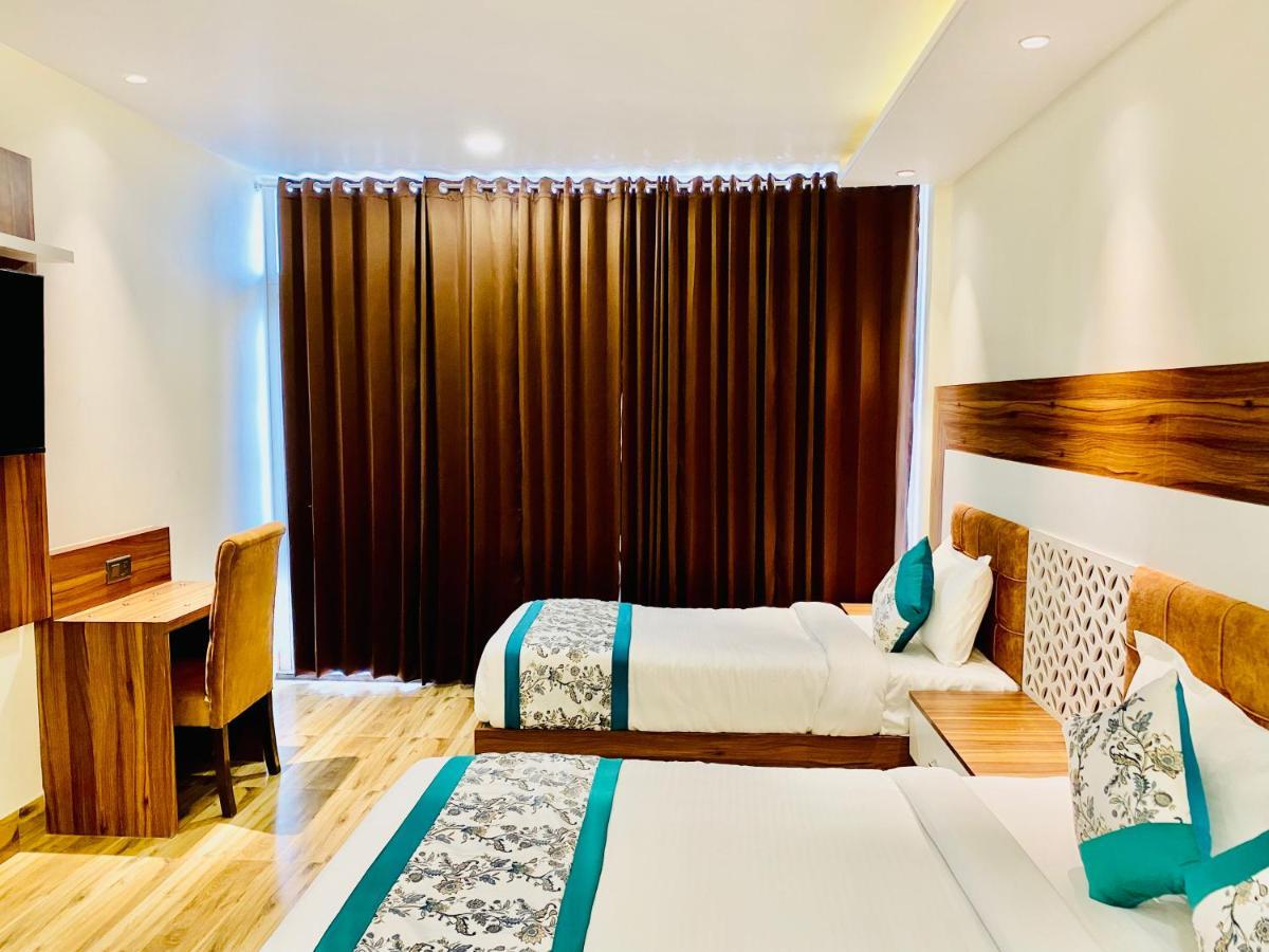 Hotel White House By An Hotels - Walking Distance From Golden Temple Amritsar Exterior photo