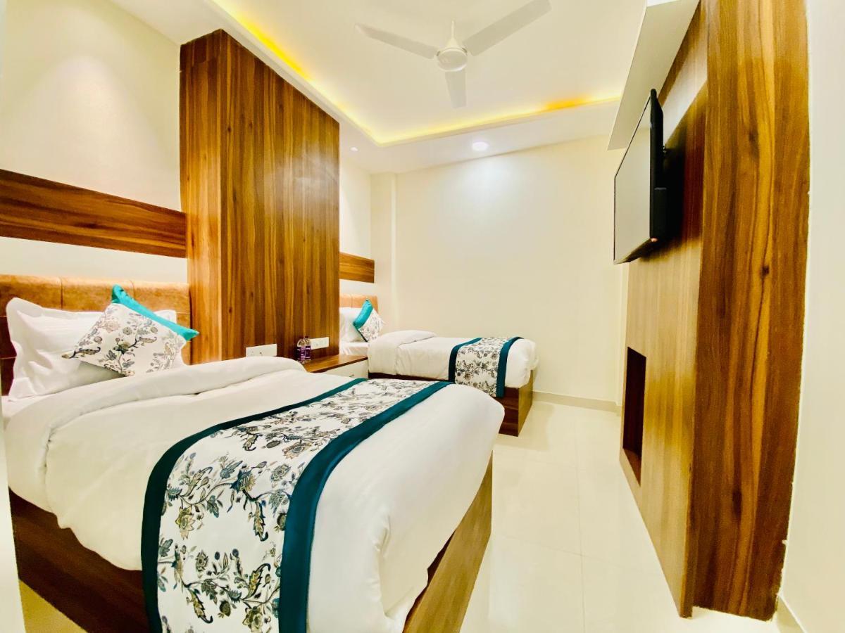Hotel White House By An Hotels - Walking Distance From Golden Temple Amritsar Exterior photo